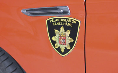 Kanta-Hämeen palomiehet vaihtavat kokonaispalkkaan