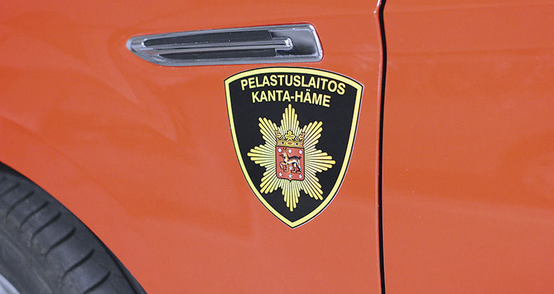 Kanta-Hämeen palomiehet vaihtavat kokonaispalkkaan