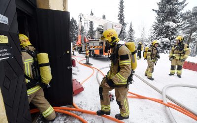 Helsinki houkuttelee palomiehiä 2 000 euron kertakorvauksella
