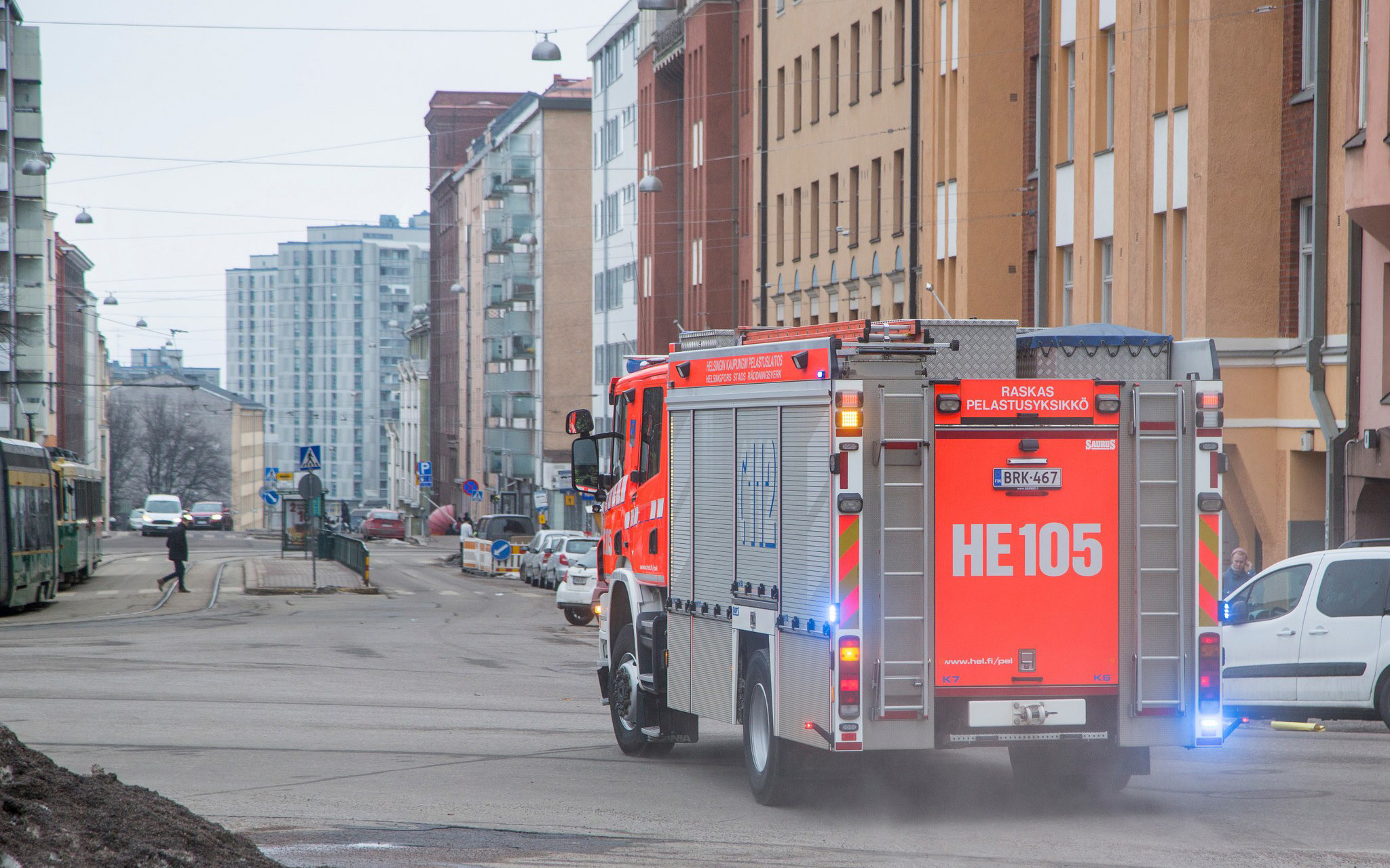 Paloauto Helsingissä hälytysajosta